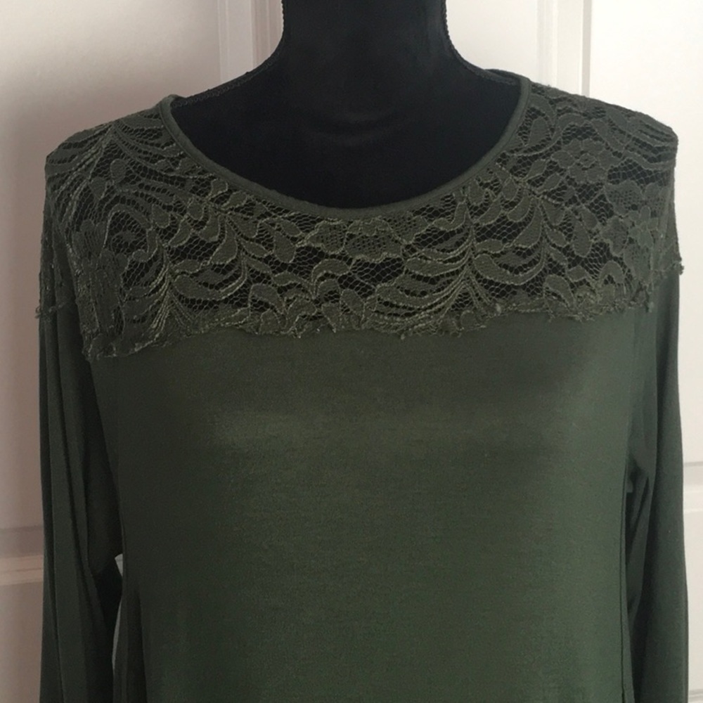 🎉 SALE Old Navy Green Lace Tunic Size Large - Picture 2 of 8